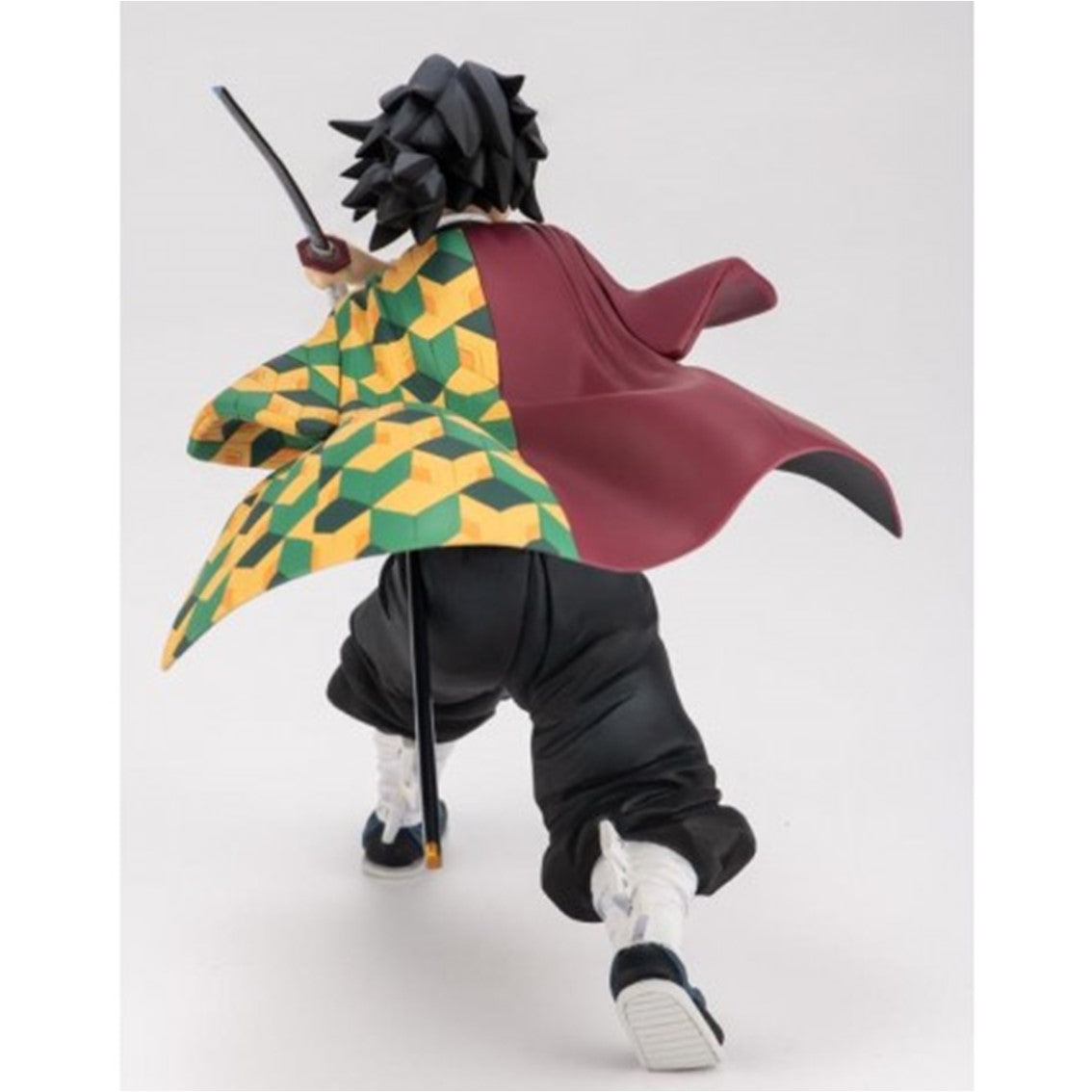 GIYU TOMIOKA FIGURA 16 CM KIMETSU NO YAIBA ICHIBANSHO THE SECOND BANPRESTO