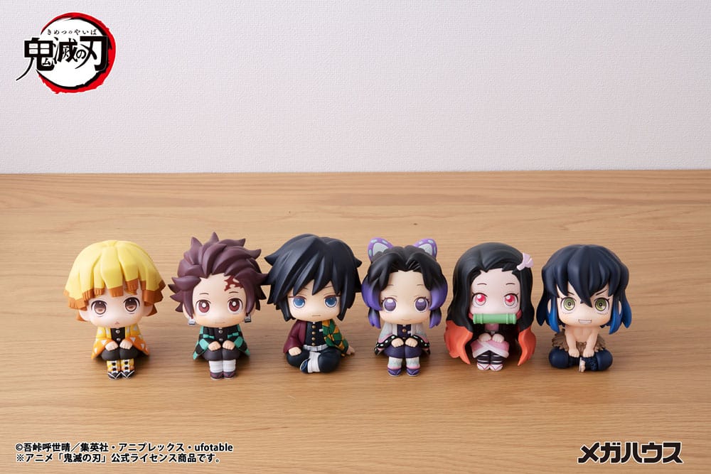 Demon Slayer Kimetsu no Yaiba Estatua PVC Look Up Nezuko Kamado 11 cm