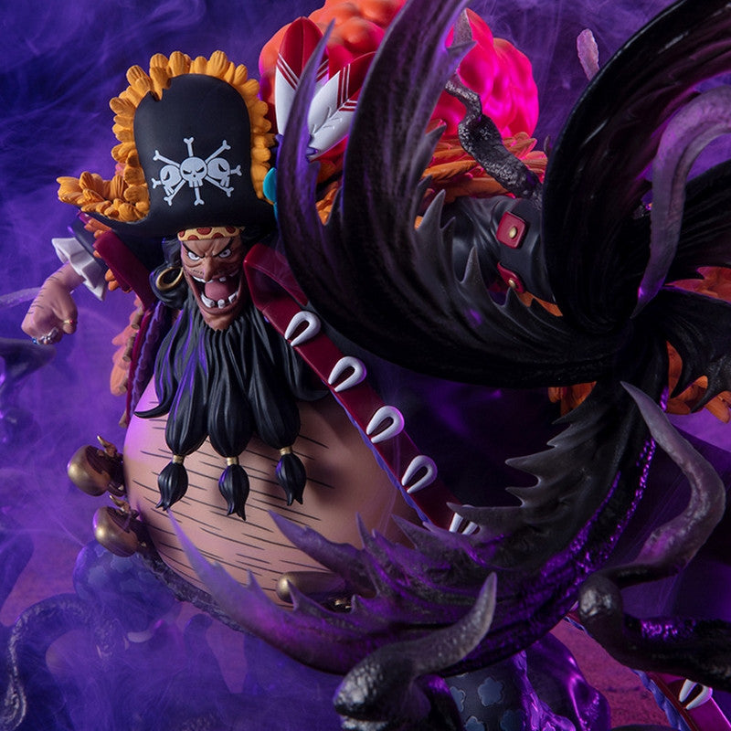 Figura MARSHALL D. TEACH -Kurohige- 24 CM ONE PIECE FIGUARTS ZERO