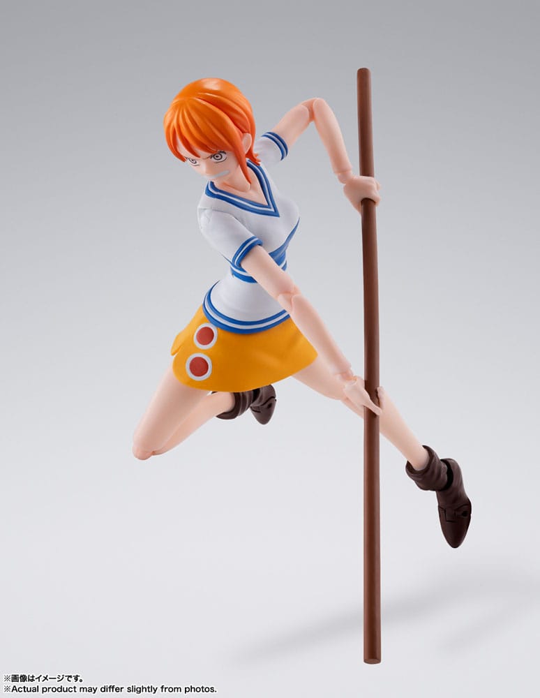 One Piece Figura S.H. Figuarts Nami Romance Dawn 14 cm