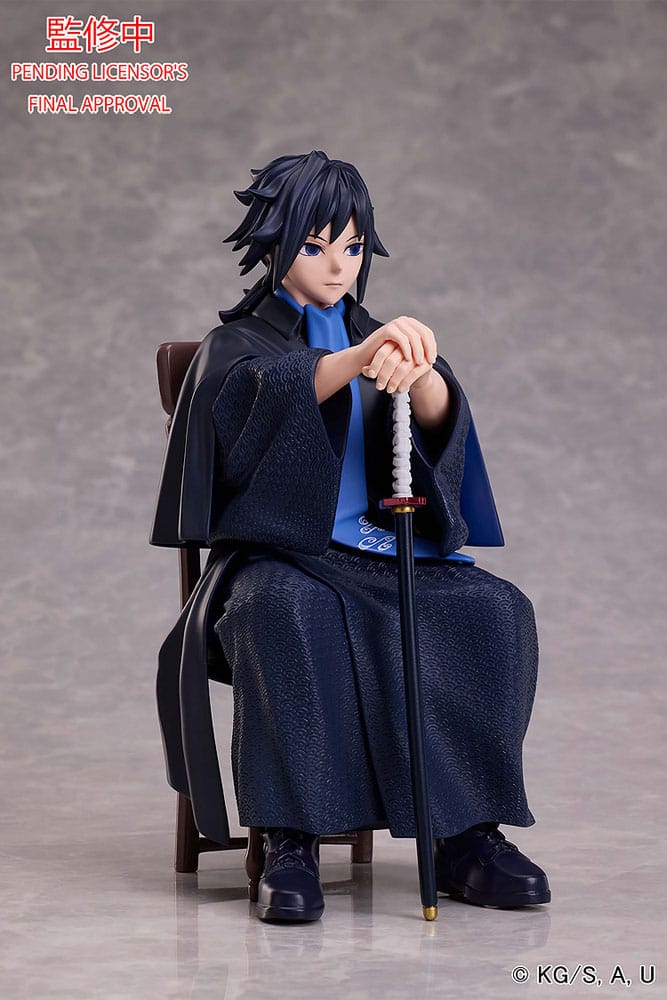 Demon Slayer: Kimetsu no Yaiba Estatua Giyu Tomioka 16 cm