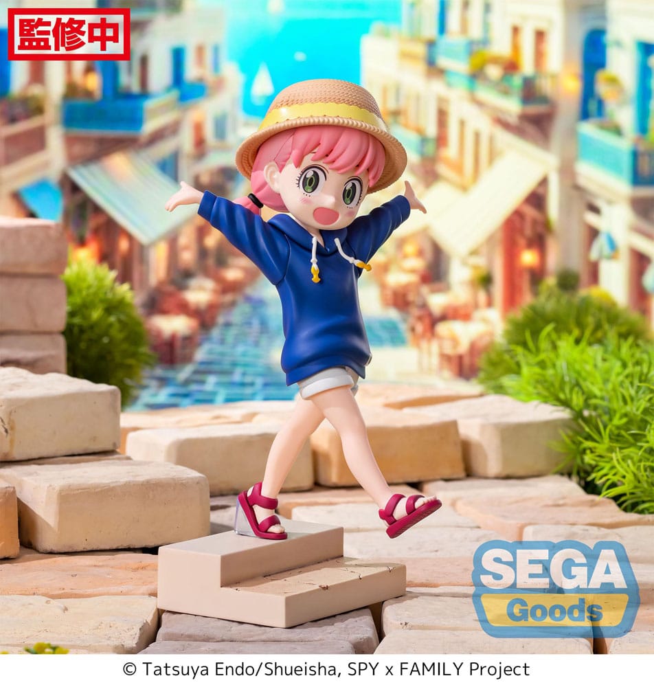 ANYA FORGER RESORT VER. FIG. 16 CM SPY X FAMILY LUMINASTA   SEGA
