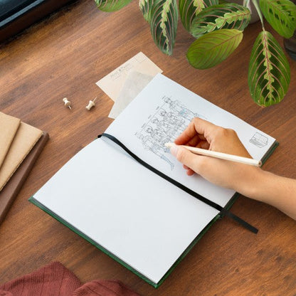 CUADERNO PREMIUM A5 ATTACK ON TITAN   GRUPO ERIK