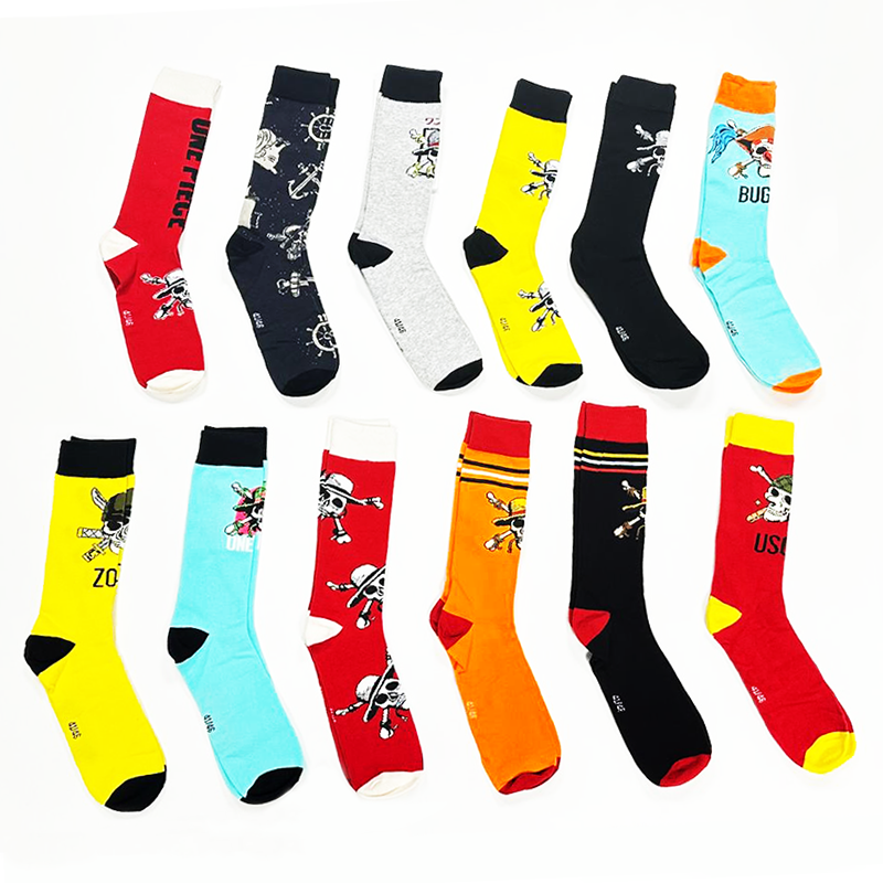 Caja regalo 12 pares calcetines One Piece talla 41/46  