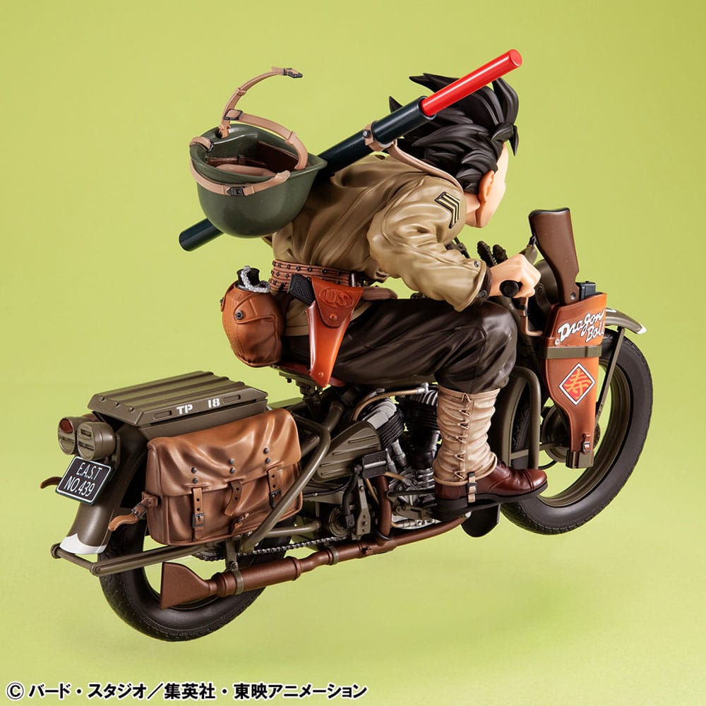 Dragonball Z 05 Desktop Real McCoy Diorama PVC Son Goku & Bike 18 cm   Megahouse