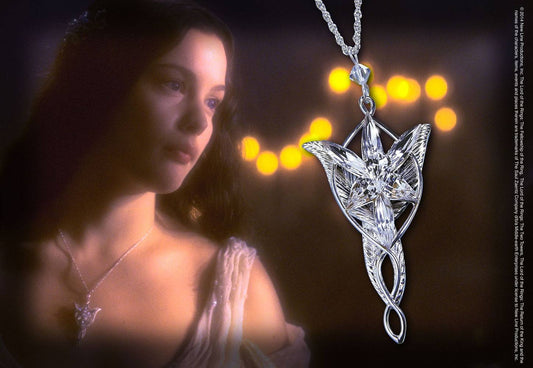 El Señor de los Anillos Colgante de Arwen Evenstar (Plata de ley)   The Noble Collection