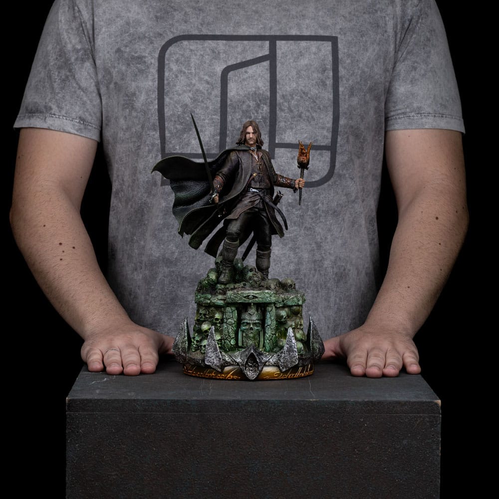 El Señor de los Anillos Estatua 1/10 Art Scale Aragorn Unleashed 31 cm   Iron Studios