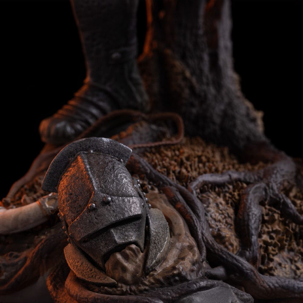 El Señor de los Anillos Estatua 1/10 Art Scale Lurtz, Uruk-Hai Leader 23 cm   Iron Studios