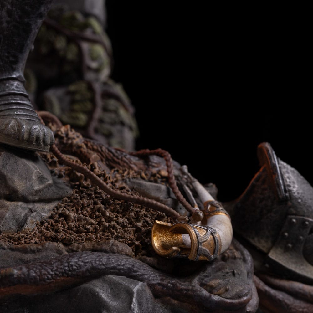 El Señor de los Anillos Estatua 1/10 Art Scale Lurtz, Uruk-Hai Leader 23 cm   Iron Studios
