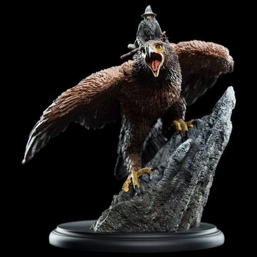 El Señor de los Anillos Estatua Gandalf on Gwaihir 15 cm   Weta Workshop