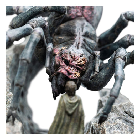 El Señor de los Anillos Estatua Shelob 11 cm  