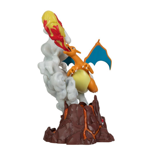 FIGURA POKEMON EFECTO LUZ CHARIZARD DELUXE  