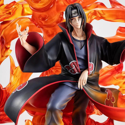 FIGURA UCHIHA ITACHI MEGAHOUSE NARUTO SHIPPUDEN G.E.M  