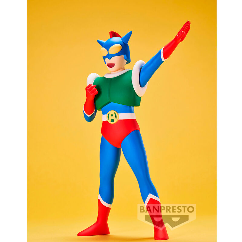 Figura Action Kamen Sofvimates Crayon Shinchan 16cm   BANPRESTO