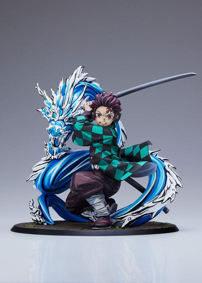Figura Demon Slayer: Kimetsu no Yaiba Estatua 1/8 Tanjiro Kamado Total Concentration Paint Ver. 19 cm  