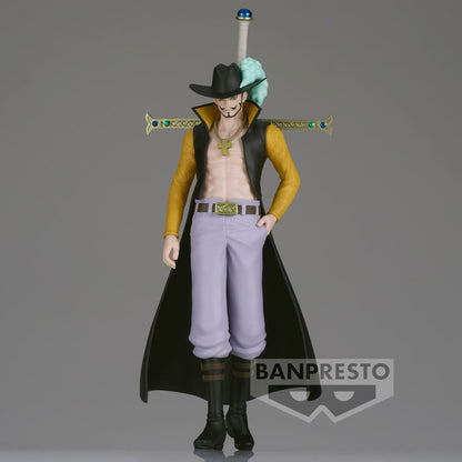 Figura Dracule Mihawk The Shukko One Piece 16cm   BANPRESTO