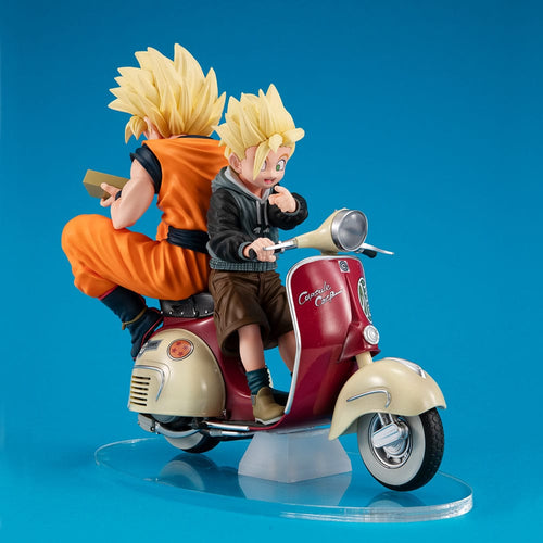 Figura Dragon Ball Super Saiyan Goku & Super Saiyan Gohan & Motorbike   Megahouse