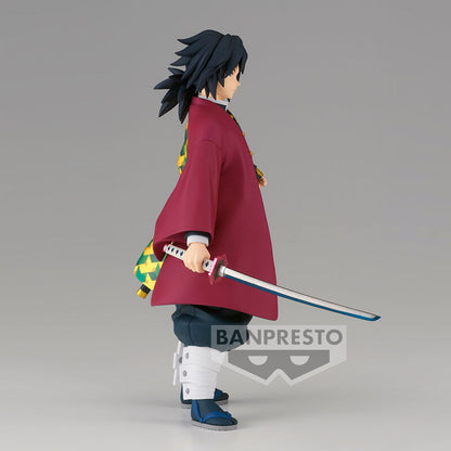 Figura Giyu Tomioka Demon Slayer Kimetsu no Yaiba 17cm   BANPRESTO