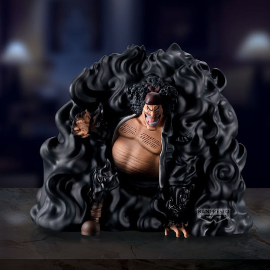 Figura Marshall D. Teach Black Hole One Piece 15cm  