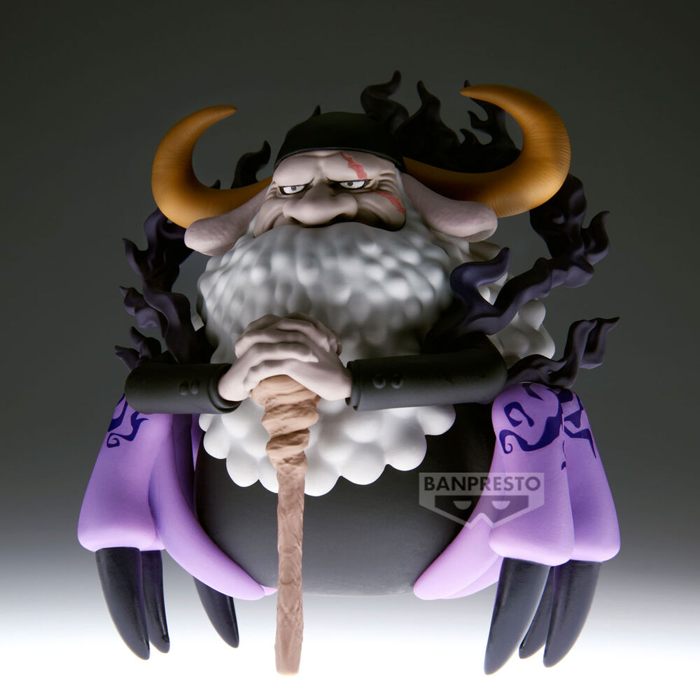 Figura St. Jaygarcia Saturn Mega World Collectable One Piece 13cm   BANPRESTO