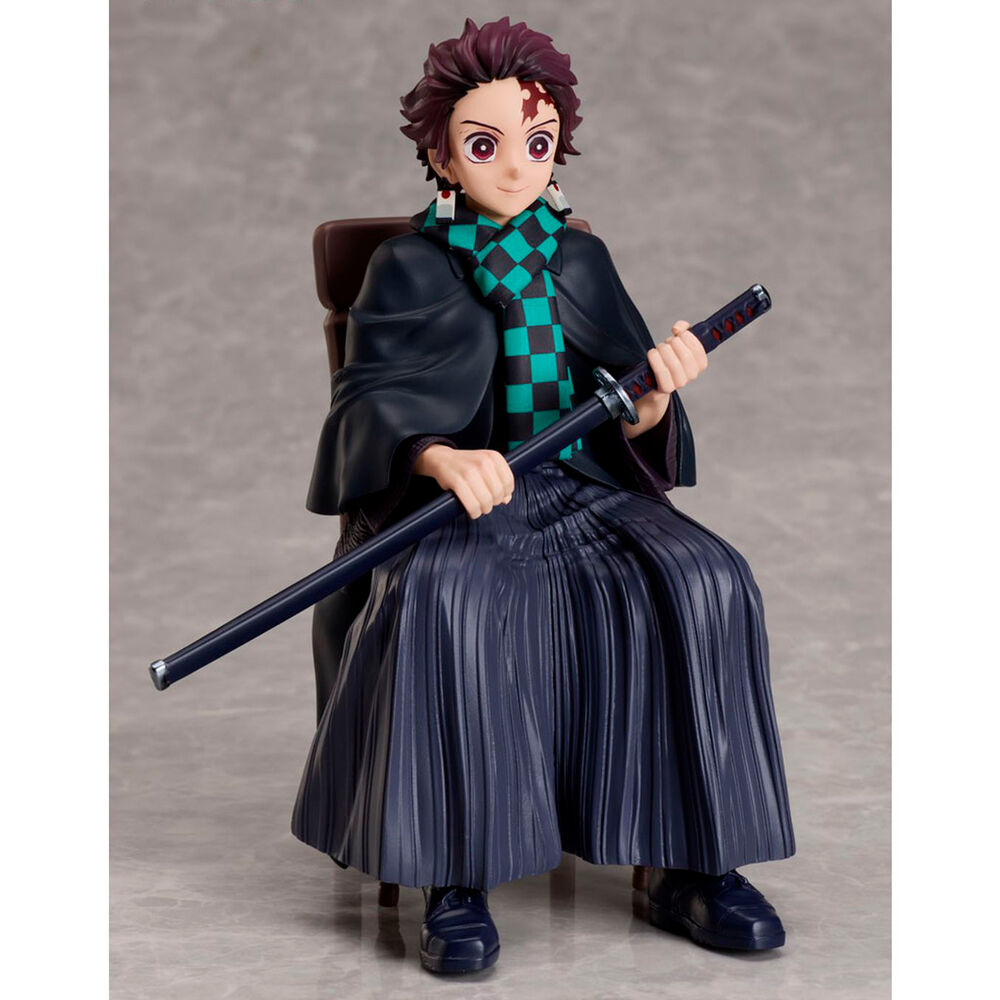 Figura Tanjiro Kamado Demon Slayer Kimetsu no Yaiba 15Cm