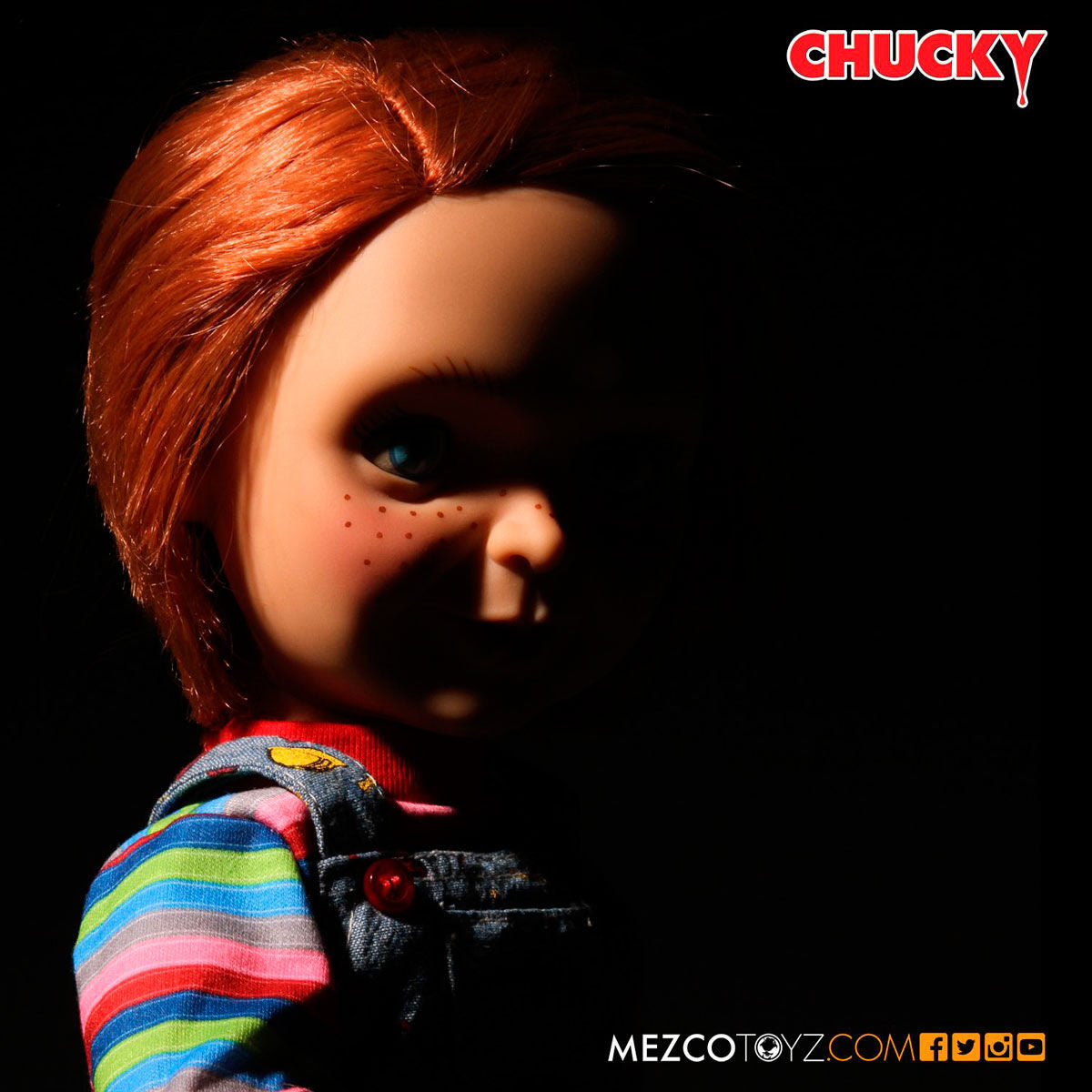 Figura articulada parlante Muñeco Diabolico Chucky 38cm   MEZCO TOYZ