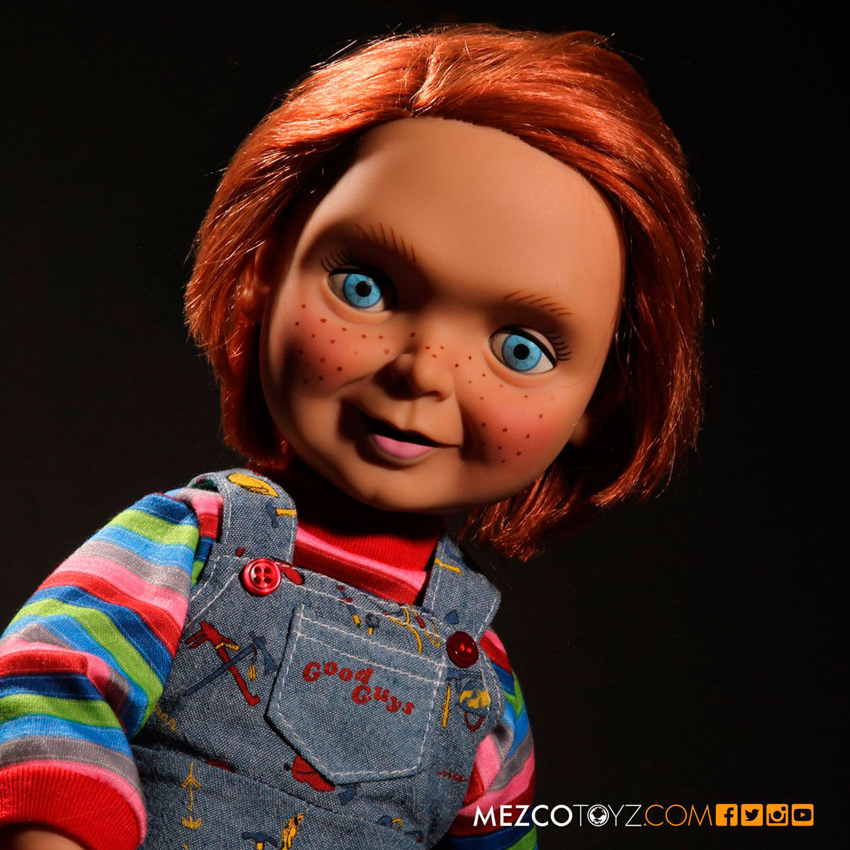 Figura articulada parlante Muñeco Diabolico Chucky 38cm   MEZCO TOYZ