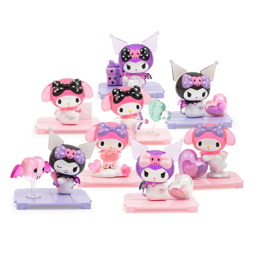 Figura sorpresa Kuromi & My Melody Love Story Hello Kitty surtido  