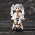 Frieren: Beyond Journey's End Estatua PVC PM Perching I have ringlets now Clear Ver. heo Exclusive 10 cm   SEGA