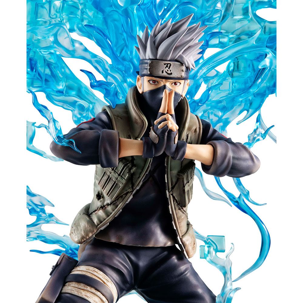 Naruto Shippuden Serie G.E.M. Precious Estatua Hatake Kakashi Susano Ver. 28 cm   Megahouse