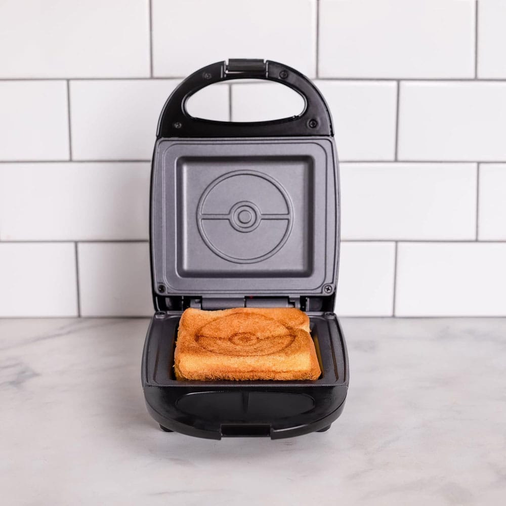 Sandwichera Pokemon   Uncanny Brands
