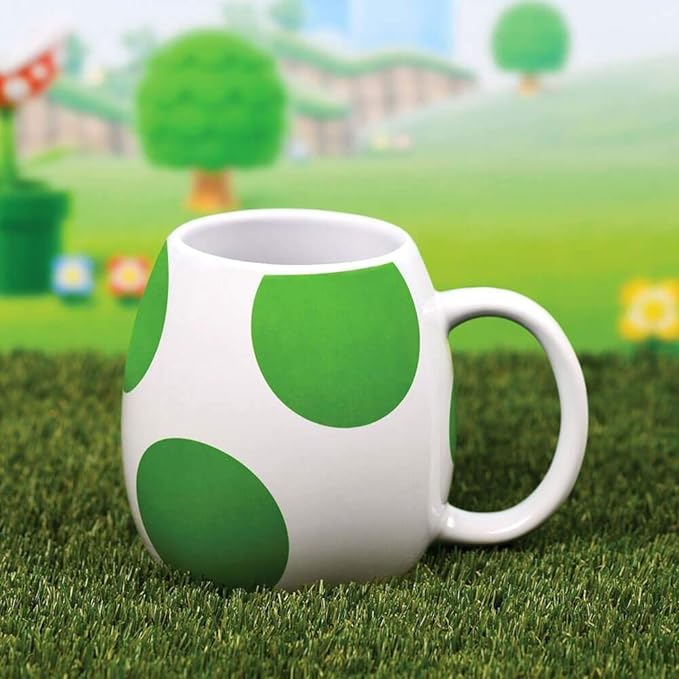 TAZA DESAYUNO PYRAMID NINTENDO YOSHI   Pyramid International