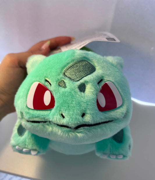 Peluche Bulbasaur Pokémon Center oficial 16cm