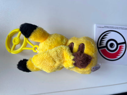 Peluche llavero Pikachu Pokémon Center oficial 5cm