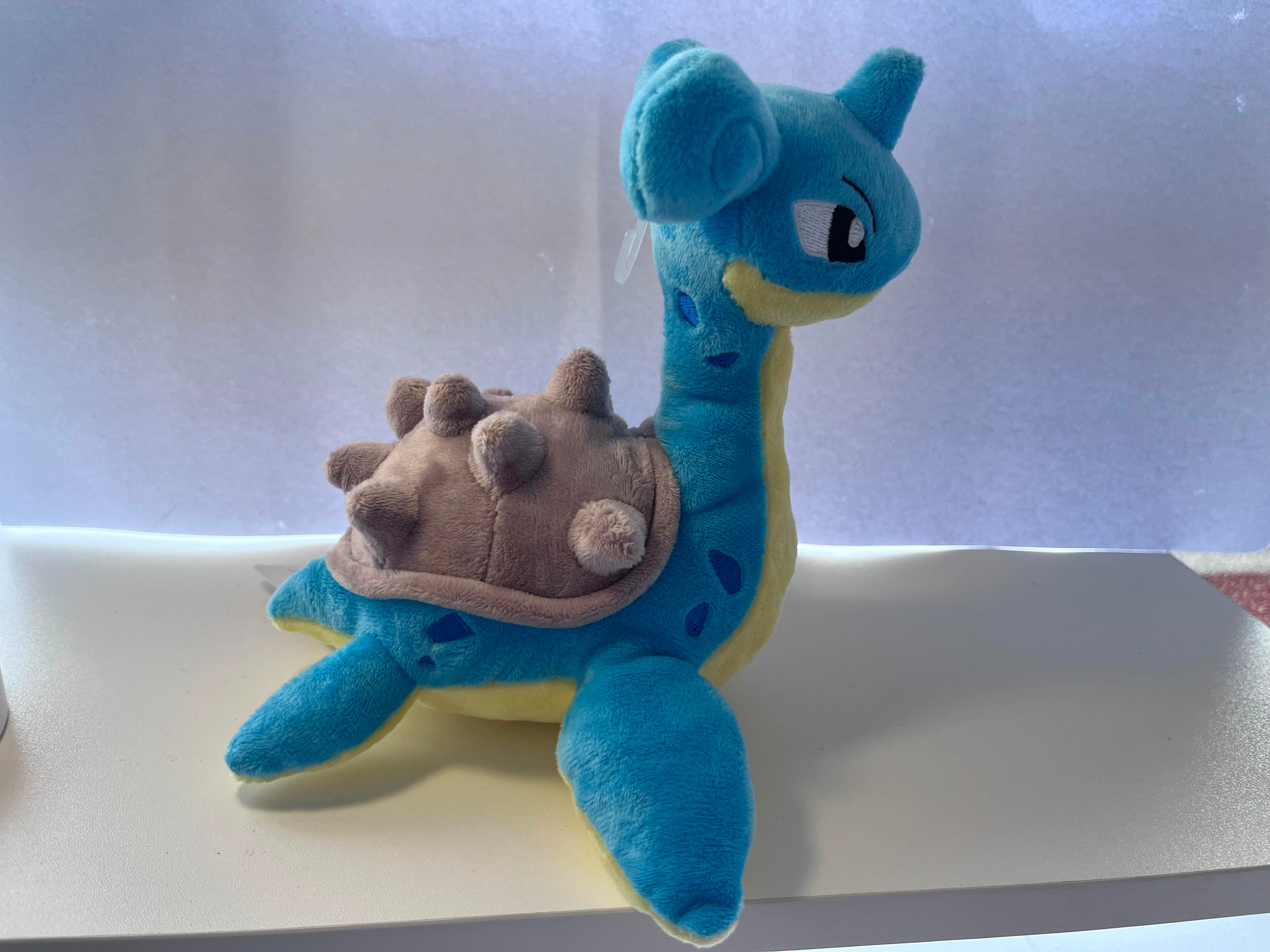 Peluche Lapras Pokémon Center oficial 17cm