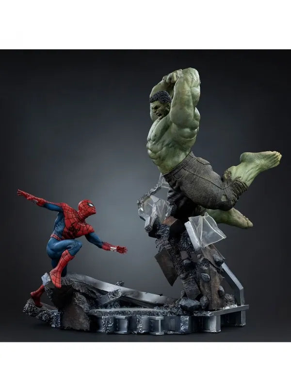 Figura Spider-Man vs Hulk (38 cm) de Iron Studios