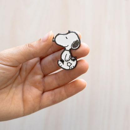Set 4 pins Snoopy