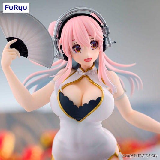 Figura Trio-Try-It White China Dress Ver. Super Sonico 21Cm