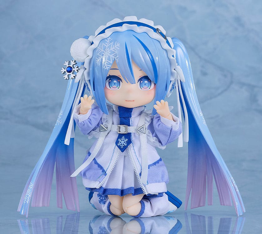 Character Vocal Series 01: Hatsune Miku Figura Nendoroid Doll Snow Miku: Yukiiro Pop Ver. 14 cm   GOOD SMILE