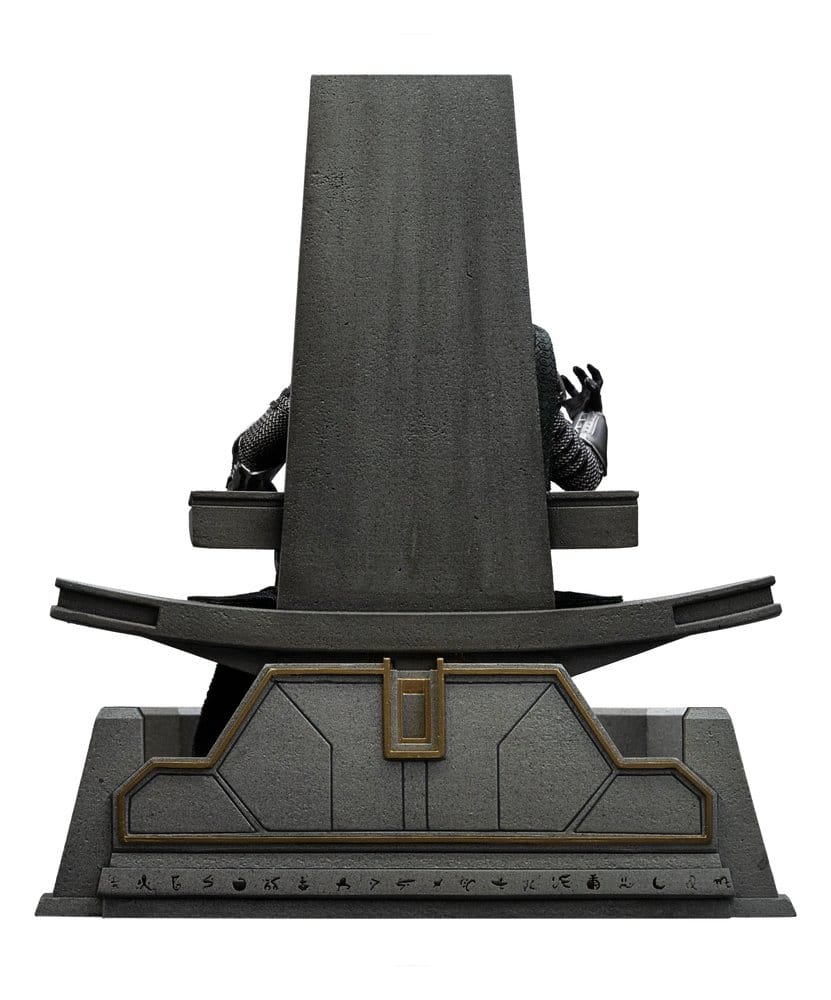 Avengers: Doomsday Estatua 1/10 Art Scale Doctor Doom on Throne 22 cm