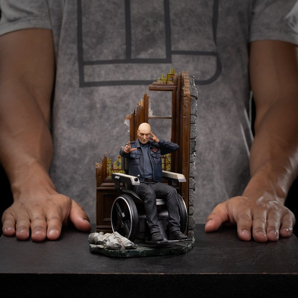Avengers: Doomsday Estatua 1/10 Art Scale Professor Xavier 30 cm